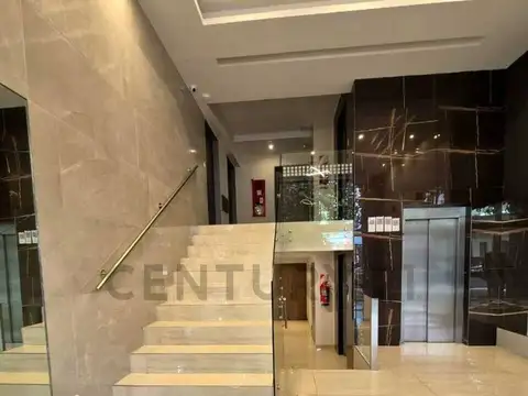 VENTA MONOAMBIENTE DIVISIBLE CON BALCÓN. APTO CREDITO, EN COLEGIALES.