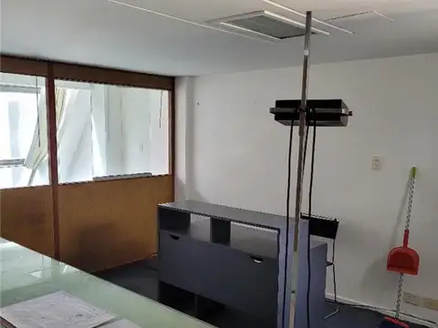 Oficina en Venta en Barrio Norte, USD 83.000
