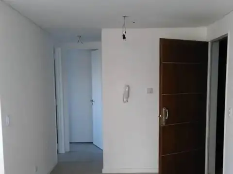 Hermosos departamento de 3 ambientes con patio, Jardin, Parrilla y Cochera