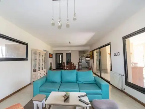 Casa en Venta en Funes, USD 429.000
