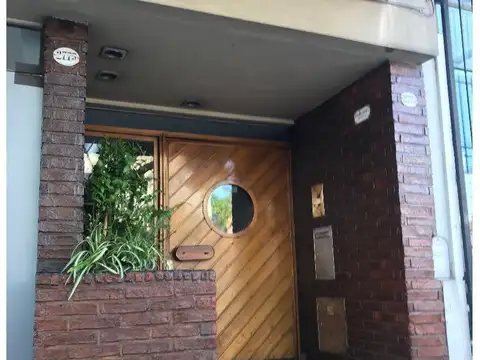 2 amb amplió lateral luminoso