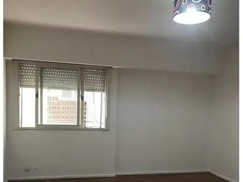 Sanabria 2700 , Piso 7