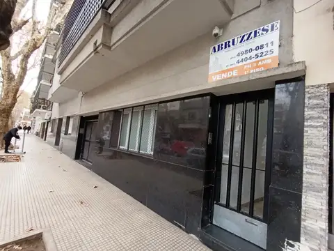 PH 3Amb. c/Terraza amplio de uso comun -1 Piso escalera Contrafrente APTO PROFESIONAL-VIVIENDA