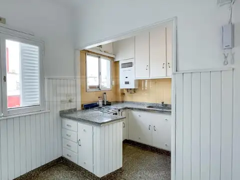Depto Tipo Casa en Alquiler 50 años