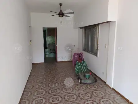 Casa en Venta con 5 cocheras