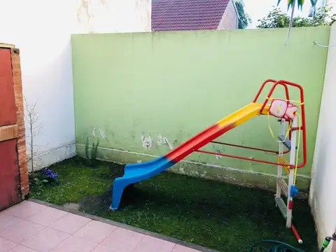 Depto Tipo Casa en Venta 17 años