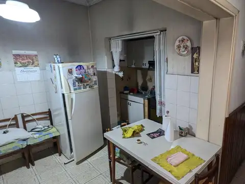 Casa 3 ambientes con 1 baño