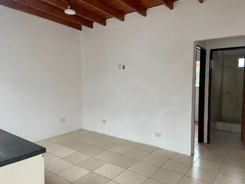 SAN MARTIN ALQUILA DEPARTAMENTO 2 AMB, 1ER PISO
