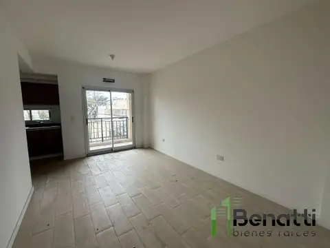 Departamento en Alquiler en Caseros, $ 630.000