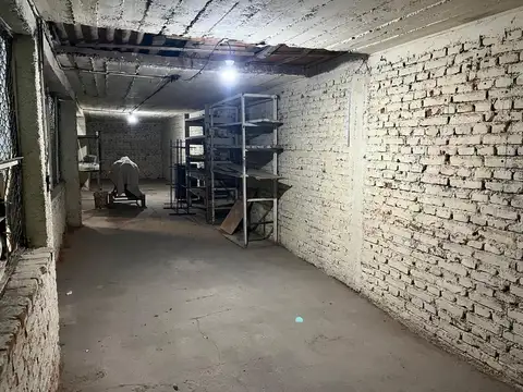 GALPÓN EN ALQUILER EN GODOY CRUZ