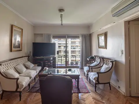 Semipiso en Venta en Recoleta muy luminoso con cochera