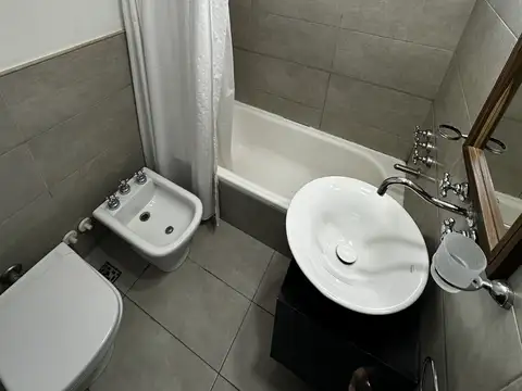 Departamento 2 ambientes con 1 baño