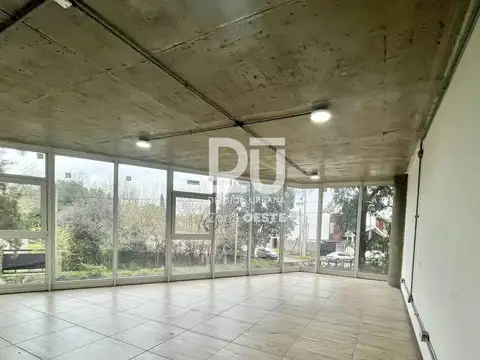 Oficina en alquiler en Polo Empresarial K41, La Reja, Moreno