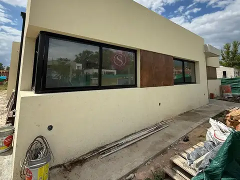 Casa Quinta  en Venta en Santa Sofía, Pilar del Este, Pilar