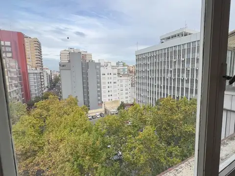 ALQUILER DEPTO 2 AMBIENTES CON BALCON A LA CALLE