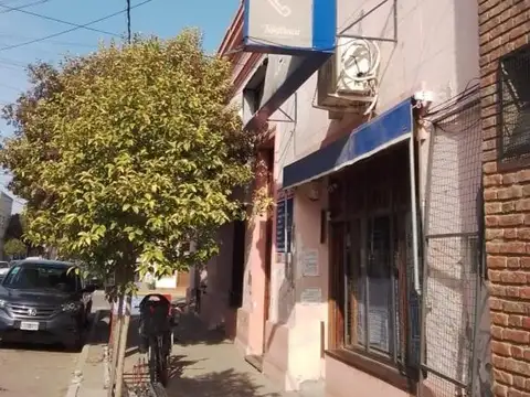 Ubicación estratégica - 7 locales - Pleno centro