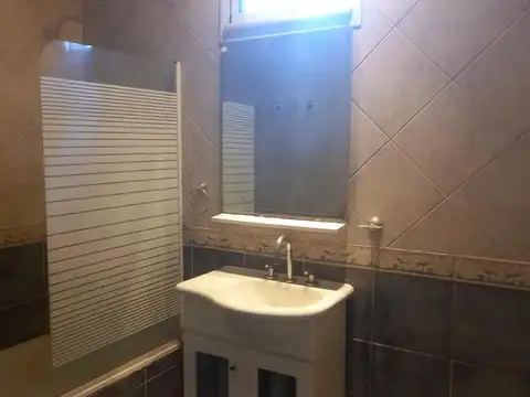 Quinta en Venta con 1 cochera