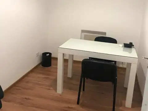 Oficina en Venta 20 años