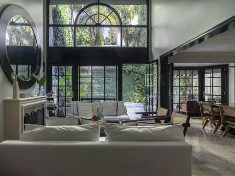 Pasaje Bollini y Pacheco de Melo