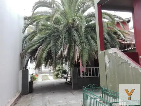 Oficina en Venta con 4 cocheras