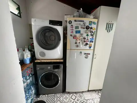 Depto Tipo Casa en Venta de 2 ambientes
