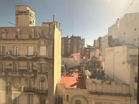 Oficina en Alquiler en Recoleta, $ 1.200.000