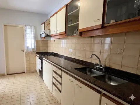 DEPARTAMENTO VENTA MORON 3 AMBIENTES DOBLE BALCON