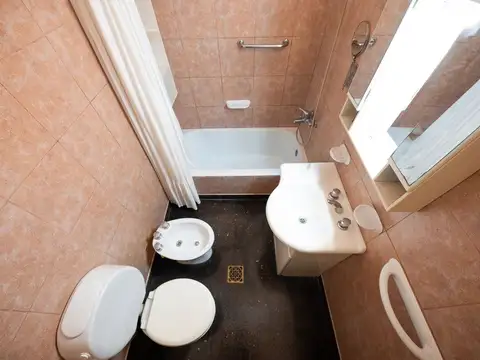 Depto Tipo Casa en Venta en Belgrano, USD 129.000