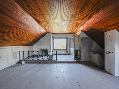 Casa en Venta con 5 cocheras