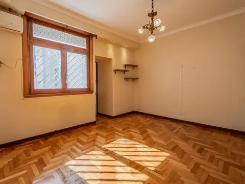 Depto Tipo Casa en Venta de 4 dormitorios