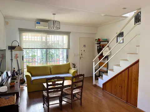 Departamento 3 ambientes en San Isidro. Jardín, pileta y 3 cocheras. Oportunidad Real.