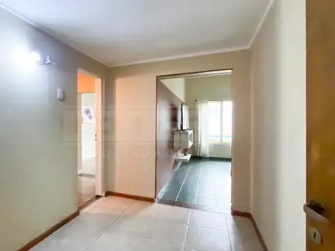 Depto Tipo Casa en Venta con 1 cocheras