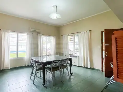 Depto Tipo Casa en Venta 52 años