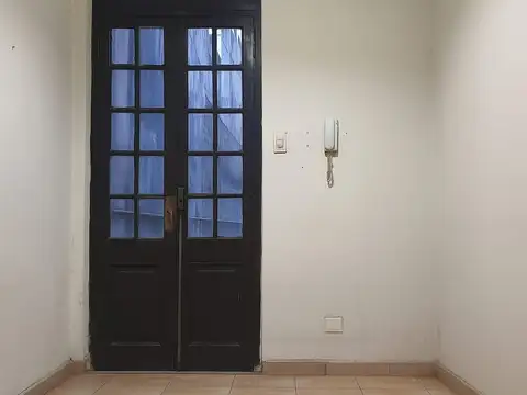 PH EN VENTA 4 DORMITORIOS LA PLATA .OPORTUNIDAD  