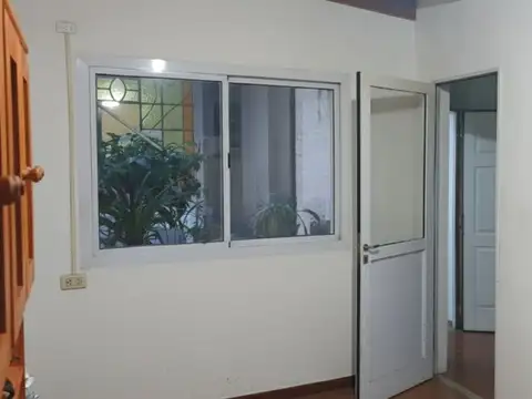 Depto Tipo Casa en Venta de 5 ambientes