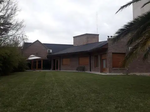 Casa en Venta de 4 dormitorios