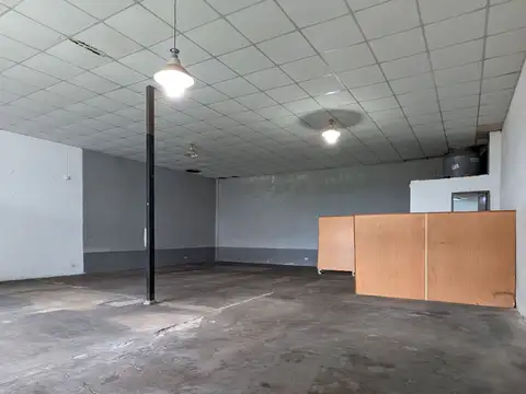 En venta sobre RN12 Amplio Lote con Local Comercial