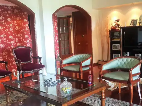 Departamento 4 ambientes con 3 baños