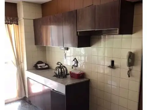 Sarmiento y Catamarca (Piso exclusivo 3 dormitorios C/Balcones)