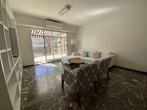 Balcon Terraza y tres dormitorios en alquiler temporario