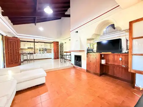 Casa en Alquiler en El Trébol, $ 1.500.000