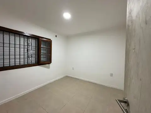 VENTA INTERNO UNICO C PILETA, ASADOR Y DOS DORM