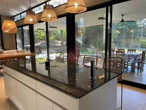 Casa en Venta en Barrio Ecuestre, USD 405.000