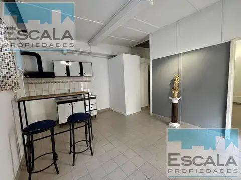 CASA INTERNA DE PASILLO 1 DORMITORIO EN ALQUILER