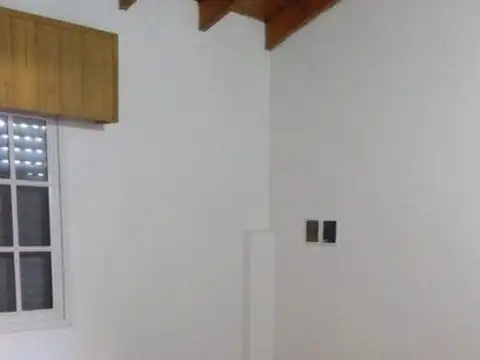 Departamento en Venta en Villa de Mayo, USD 138.000
