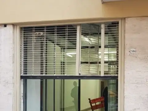 Local en Venta en Parque Patricios, USD 119.900