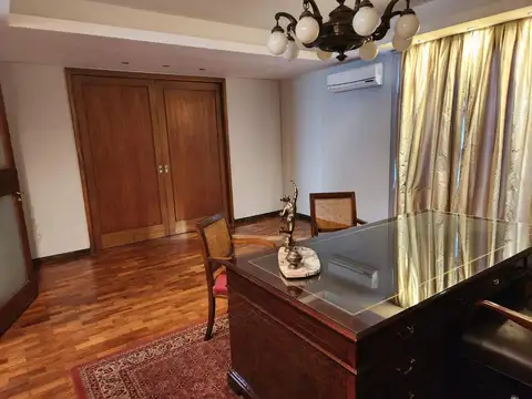 Oficina en Venta en Centro, USD 140.000