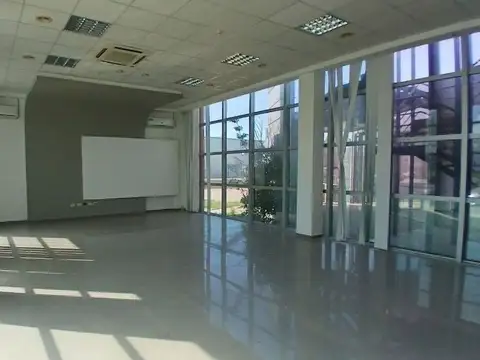 ALQUILER LOCAL 120 M2 EN CIRCUNVALACION NORTE
