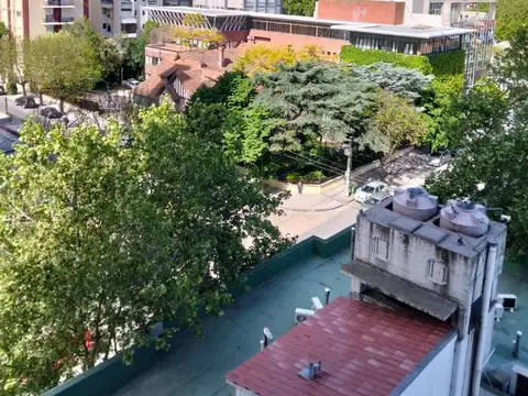 Gascon 1400, Piso 7°