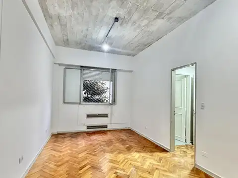 Venta departamento 3 amb con escritorio- Monserrat